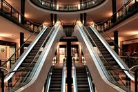 retail WMS - escalators